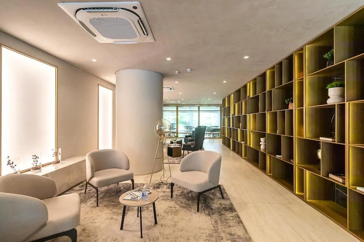 Studio Itaim Sao Paulo Apartment